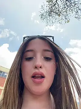 Baby  Otaku online show from 04/04/26, 05:41