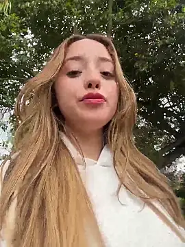 Baby  Otaku online show from 02/15/26, 03:55