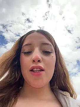 Baby  Otaku online show from 04/12/26, 04:32