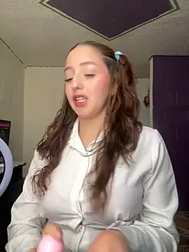 Baby  Otaku online show from 10/04/25, 07:59