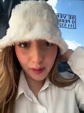 Baby  Otaku online show from 02/25/26, 06:08