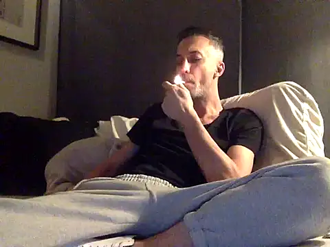 who am i x404 online show from 01/06/26, 07:51