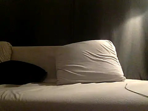 who am i x404 online show from 01/17/26, 08:34