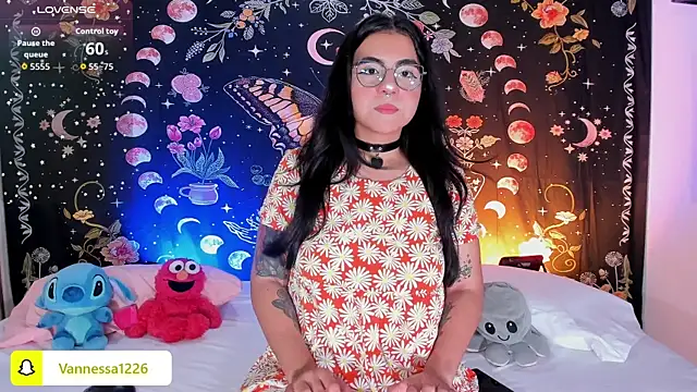 Maddy rosse12 online show from 11/25/25, 03:23