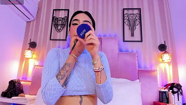 SamanthaAdele online show from 11/16/25, 02:00