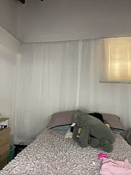 Mia  Gray online show from 11/24/25, 06:19