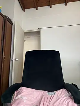 Mia  Gray online show from 05/15/26, 05:44