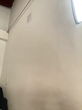 Mia  Gray online show from 12/14/25, 05:40