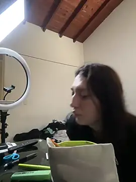 Mia  Gray online show from 04/15/26, 05:50