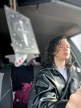 MeekyRich online show from 04/03/26, 01:56