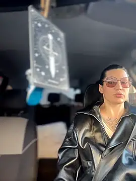 MeekyRich online show from 04/02/26, 02:30