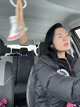 MeekyRich online show from 11/27/25, 03:07