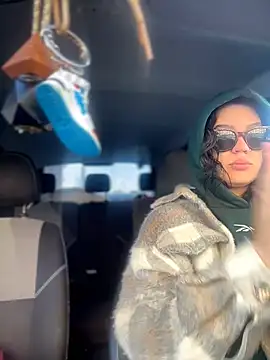MeekyRich online show from 04/22/26, 03:02