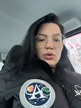 MeekyRich online show from 11/24/25, 03:06