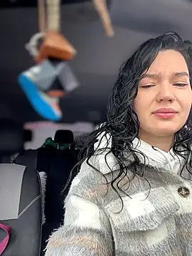 MeekyRich online show from 04/10/26, 02:40