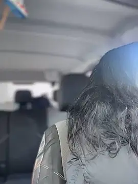 MeekyRich online show from 11/21/25, 08:46