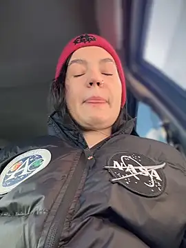 MeekyRich online show from 02/13/26, 03:17