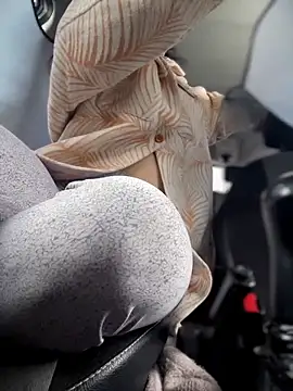 MeekyRich online show from 03/27/26, 03:15