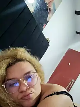 Monserratalexa online show from 03/05/26, 06:32