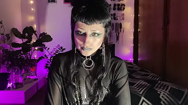 ELENA UMBRA online show from 02/07/26, 12:40