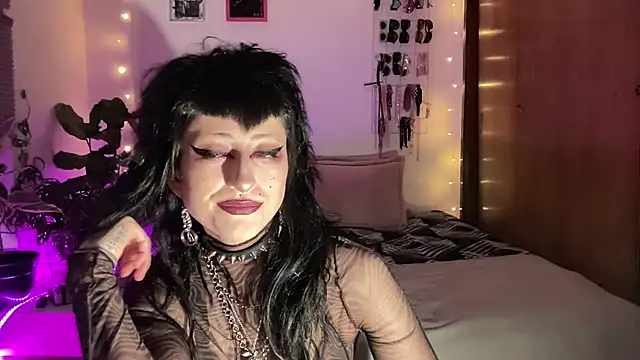 ELENA UMBRA online show from 01/15/26, 02:26