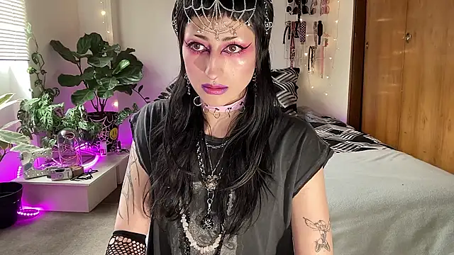 ELENA UMBRA online show from 03/01/26, 06:30