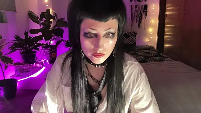 ELENA UMBRA online show from 05/17/26, 01:38