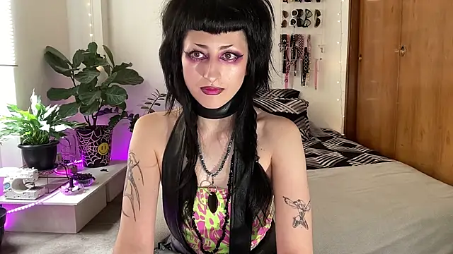 ELENA UMBRA online show from 05/20/26, 04:37