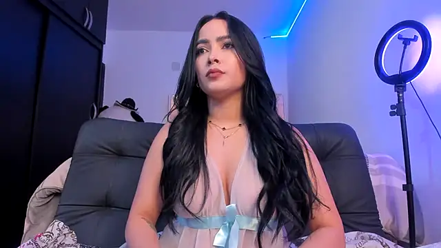 Bella  hamilton online show from 02/27/26, 01:39