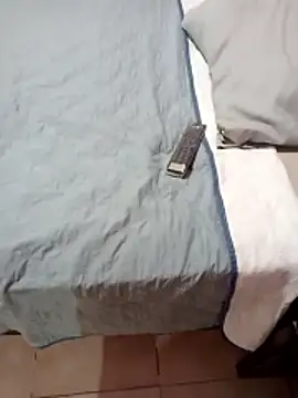 luuiss12 online show from 01/11/26, 10:27