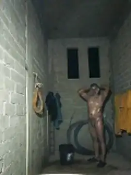 luuiss12 online show from 04/21/26, 05:14