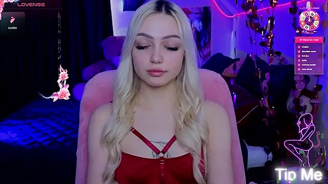 LinaLirian online show from 03/11/26, 02:22