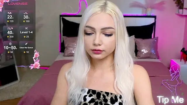 LinaLirian online show from 09/24/25, 02:12