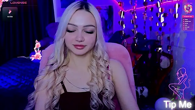 LinaLirian online show from 03/04/26, 10:12