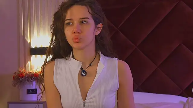 StacyHarland online show from 11/16/25, 04:28