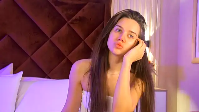 StacyHarland online show from 12/01/25, 04:57