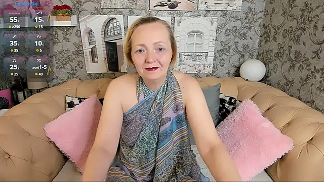 Karen Villis online show from 11/13/25, 09:24