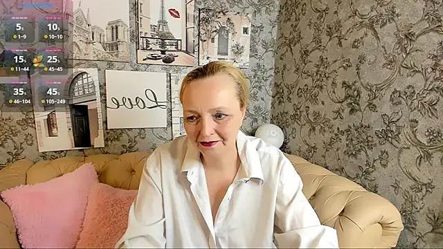 Karen Villis online show from 01/11/26, 01:07