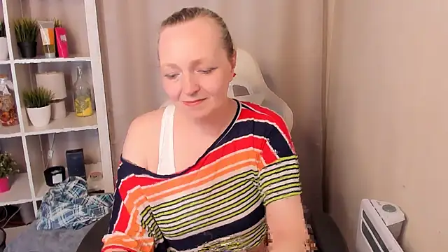 Karen Villis online show from 05/03/26, 11:58