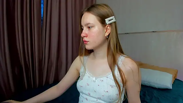 Snapshot of Candy_Cansew chatting on 09/20/25, 12:04 Candy Cansew online show from 09/20/25, 12:04