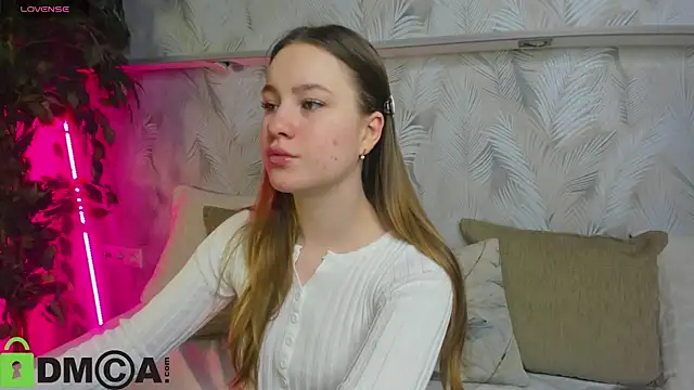 Snapshot of Candy_Cansew chatting on 10/15/25, 01:04 Candy Cansew online show from 10/15/25, 01:04