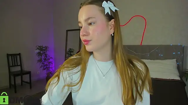 Snapshot of Candy_Cansew chatting on 12/20/25, 01:08 Candy Cansew online show from 12/20/25, 01:08