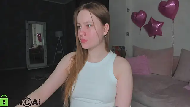 Snapshot of Candy_Cansew chatting on 05/26/26, 01:04 Candy Cansew online show from 05/26/26, 01:04