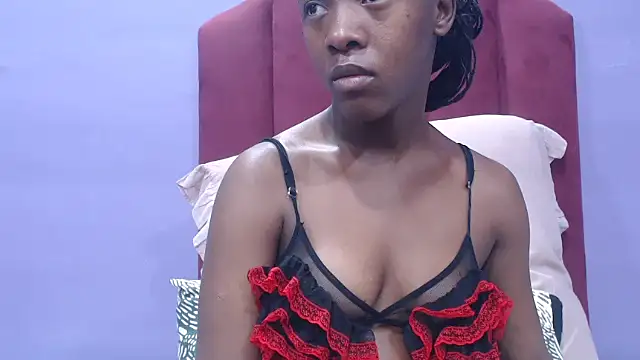 Snapshot of sexykea2002x chatting on 10/11/25, 05:08 sexykea2002x online show from 10/11/25, 05:08