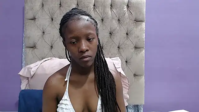 Snapshot of sexykea2002x chatting on 10/30/25, 06:01 sexykea2002x online show from 10/30/25, 06:01