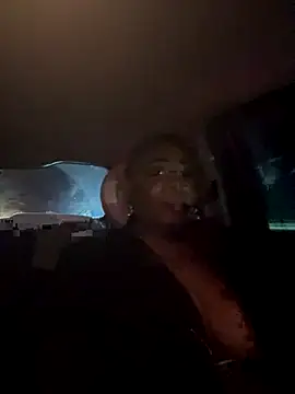 RoyalQueen2u online show from 11/29/25, 01:17