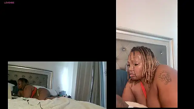 RoyalQueen2u online show from 05/14/26, 06:05
