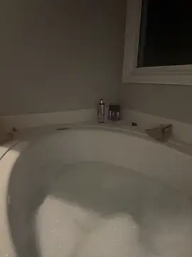 RoyalQueen2u online show from 04/11/26, 03:36