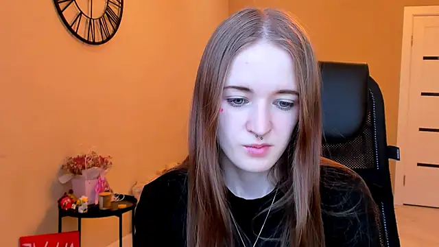 KateKayer online show from 11/20/25, 11:22