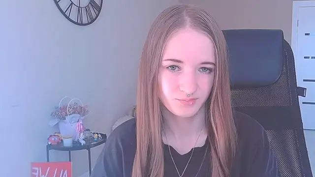 KateKayer online show from 09/22/25, 08:20